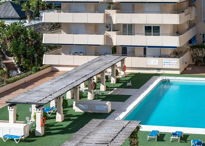 Vacation I Puerto Banus Sea Front, View, 24-7 Security, Pool *