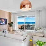 Vacation I Puerto Banus Sea Front, Sea View, New Decoration, Bbq, 24-7 Security, Pool Apartment