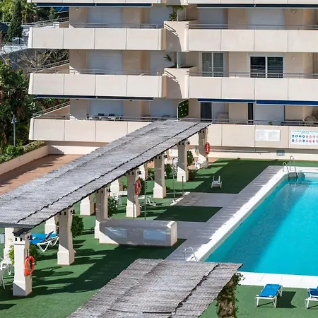 Vacation I Puerto Banus Sea Front, Sea View, New Decoration, Bbq, 24-7 Security, Pool *
