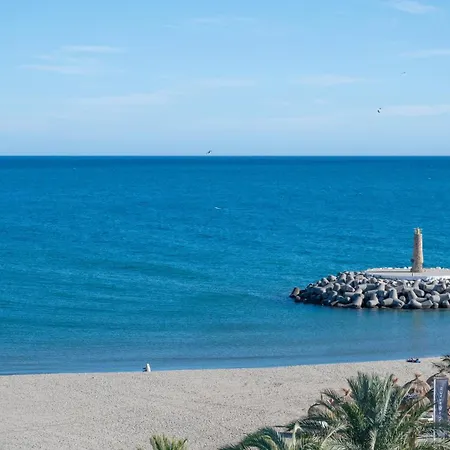 Vacation I Puerto Banus Sea Front, View, 24-7 Security, Pool * Marbella