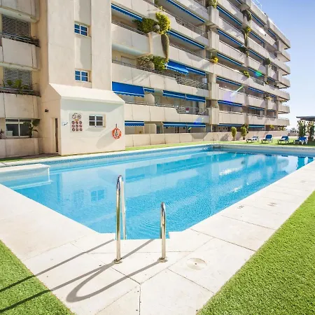Vacation I Puerto Banus Sea Front, View, 24-7 Security, Pool Daire